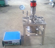 GSA型高壓反應(yīng)釜 GSA型高壓反應(yīng)釜