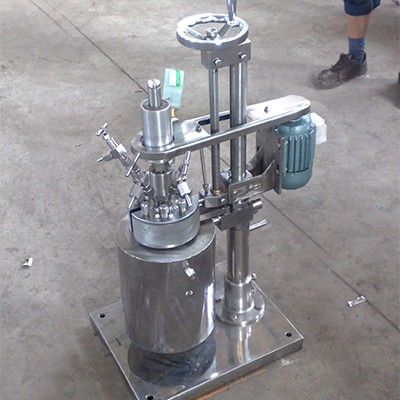 升降翻轉(zhuǎn)快開(kāi)反應(yīng)釜 升降翻轉(zhuǎn)快開(kāi)反應(yīng)釜